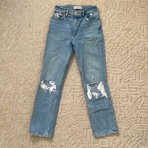 Ultra High Rise 90s Straight Jean
